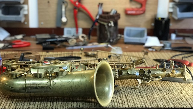 saxofoon reparatie in Amsterdam